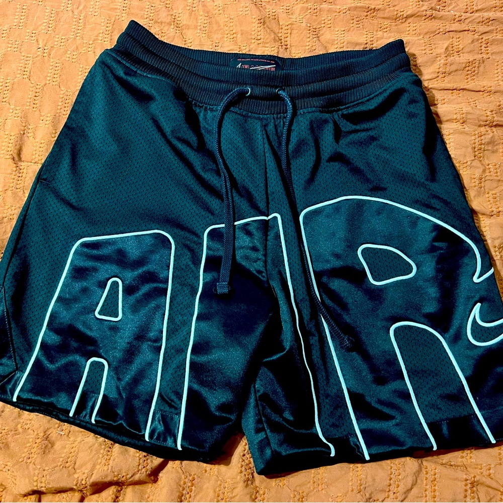 nike uptempo shine Medium shorts never used